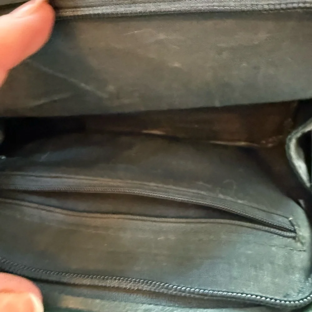 Koltov green leather vintage Crossbody handbag - Picture 5 of 11